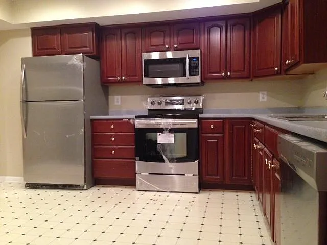 2222 Malraux Dr — Photo 10
