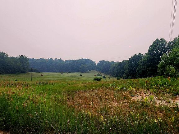 4th image of W Grant Rd