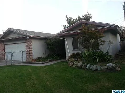 1843 W Stewart Ave photo 1