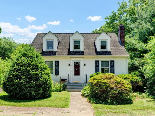 91 Collett Street, North Haven, CT 06473