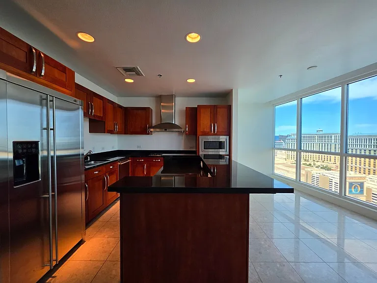 4525 Dean Martin Dr #2807 — Photo 11
