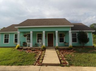 1024 Creekside Ct, Summit, MS 39666
