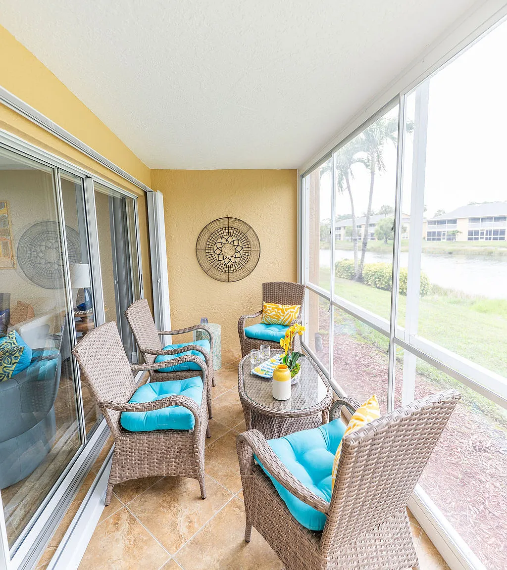 Yesica Ann Cir, Naples — Photo 2