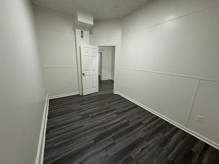 1816 N Bentalou St — Photo 13