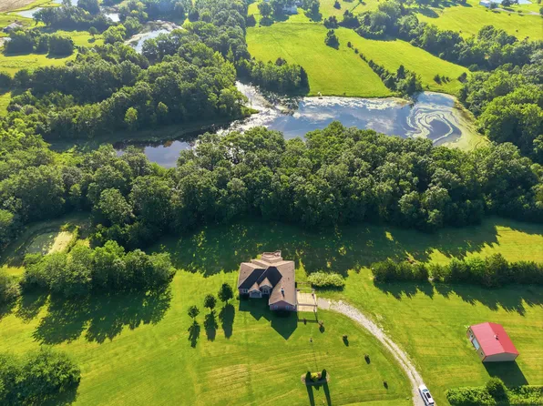7850 W Highway 124, Harrisburg, MO 65256