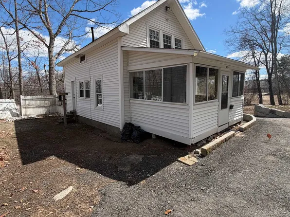 303 N State St, Concord, NH 03301