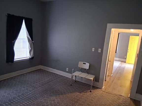 4th image of 7621 Avenue K #2