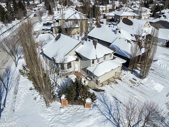 4th image of 60 Lauralcrest Pl