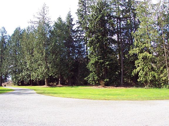 5th image of 30411 52nd Ave NW