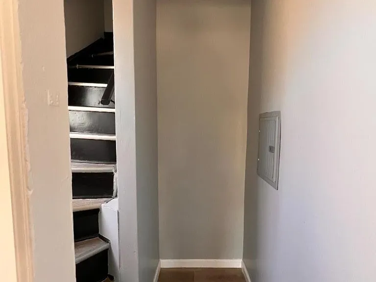 195 Park Ave #2 — Photo 3