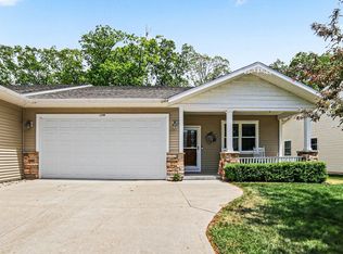 1276 Blue Heron Dr, Ludington, MI 49431