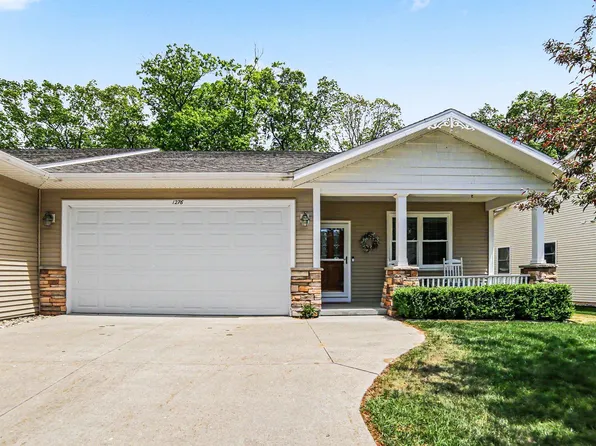 1276 Blue Heron Dr, Ludington, MI 49431