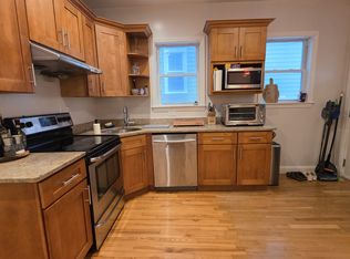 16 Carpenter St #1, Boston, MA 02127