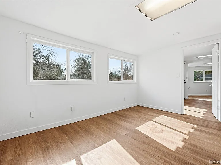6890 Monaco St #A — Photo 31