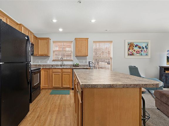 5th image of 2835 W Redstone Dr