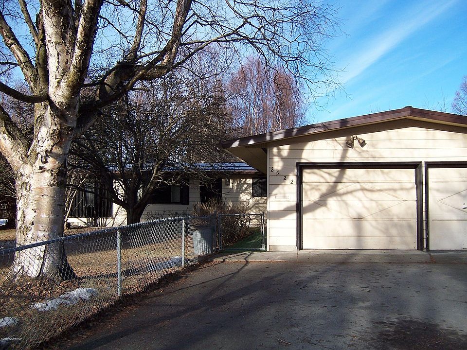 1st image of 2522 McKenzie Dr