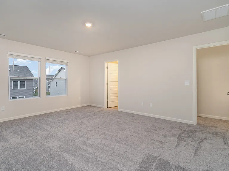 1052 Baltusrol Ln — Photo 14