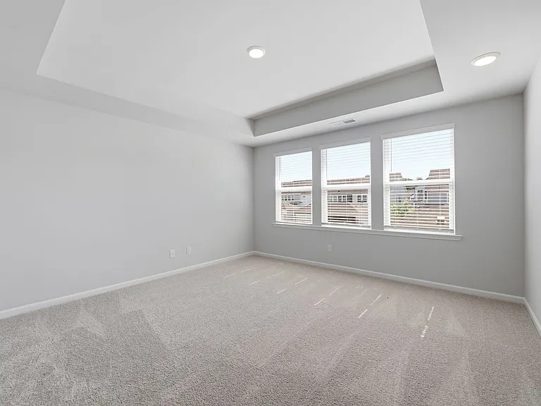 10134 Mamillion Dr — Photo 30