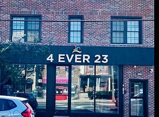 3178 E Tremont Ave, Bronx, NY 10461