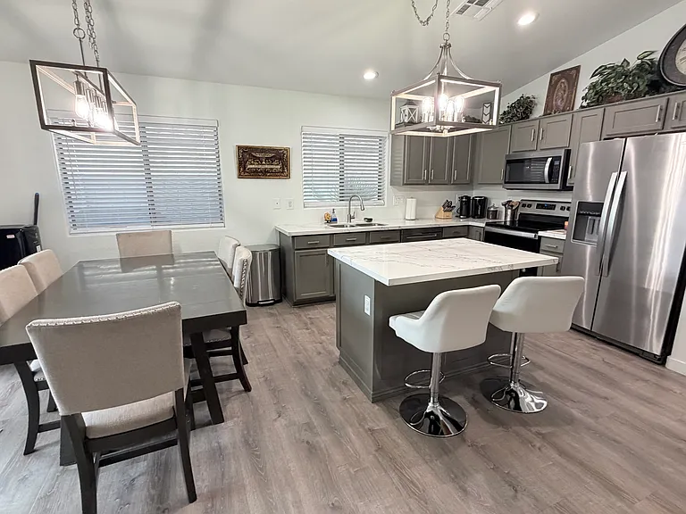 1360 W Belmont Red Trl — Photo 4