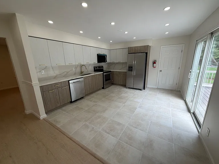 875 Bowman Rd — Photo 18