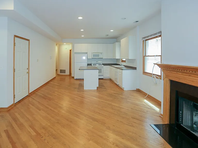 2719 N Wayne Ave — Photo 19