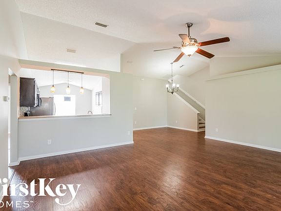 2nd image of 3760 Arava Dr