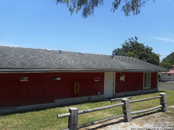 2nd image of 111 Vista Dr #13