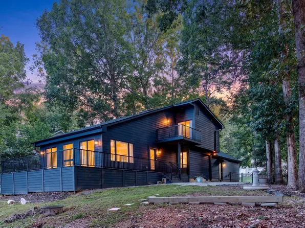 745 Sagamore Dr, Louisburg, NC 27549