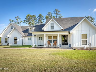 7725 Old Fort Bayou Rd, Ocean Springs, MS, 39564