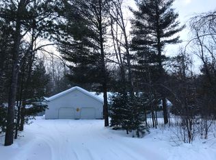 908 Little John Ave, Grayling, MI 49738