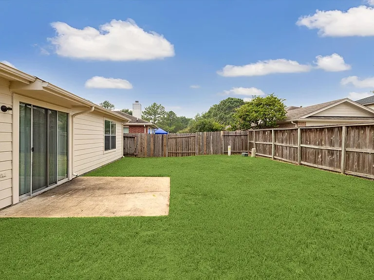 21102 Somerset Park Ln — Photo 13