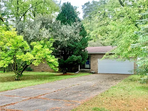 12265 Apollo Dr, North Royalton, OH 44133