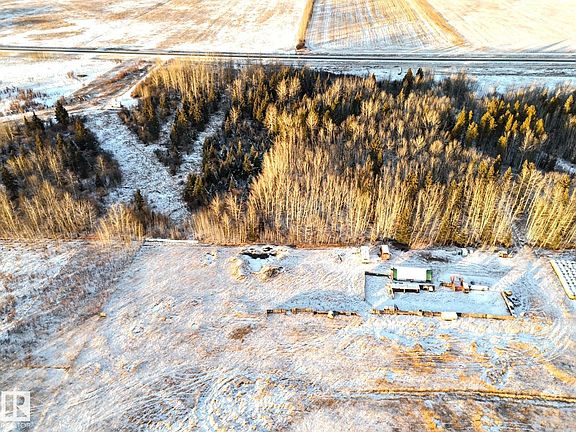 2nd image of Township 550 Rural