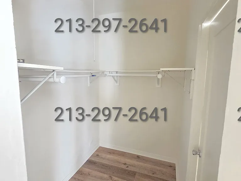 118 S Lake St #3 — Photo 10