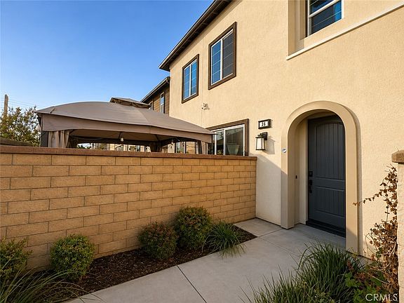 2nd image of 3900 S Oasis Paseo Unit 36