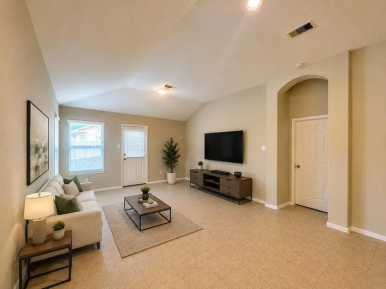 2303 Corry Crest Cir — Photo 8