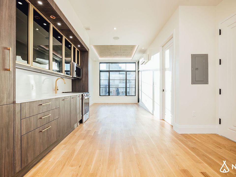 1st image of 329 Gates Ave #411