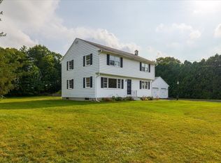 10 King St, Ware, MA 01082