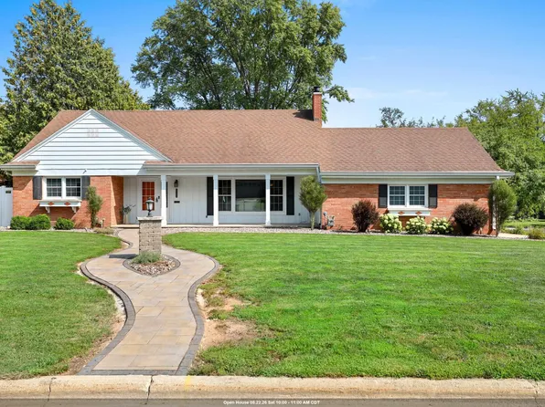 1153 Highview Ln, Green Bay, WI 54304