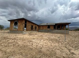 33553 Longview Rd, Pearblossom, CA 93553