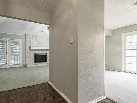 4th image of 3410 Country Club Cir