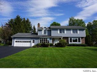 8505 Chippendale Cir, Manlius, NY 13104