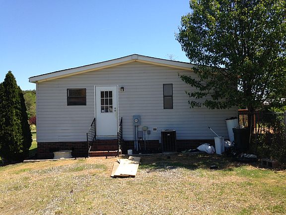 3rd image of 110 Sonja Dr