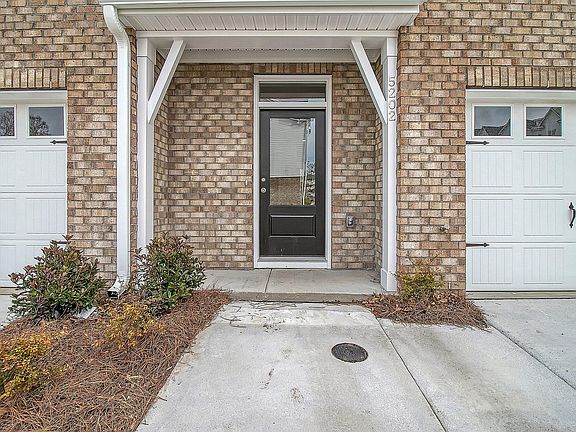 5th image of 5202 New Palm Ct