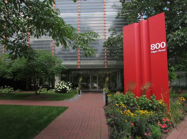 800 Elgin Rd APT 1402, Evanston, IL 60201