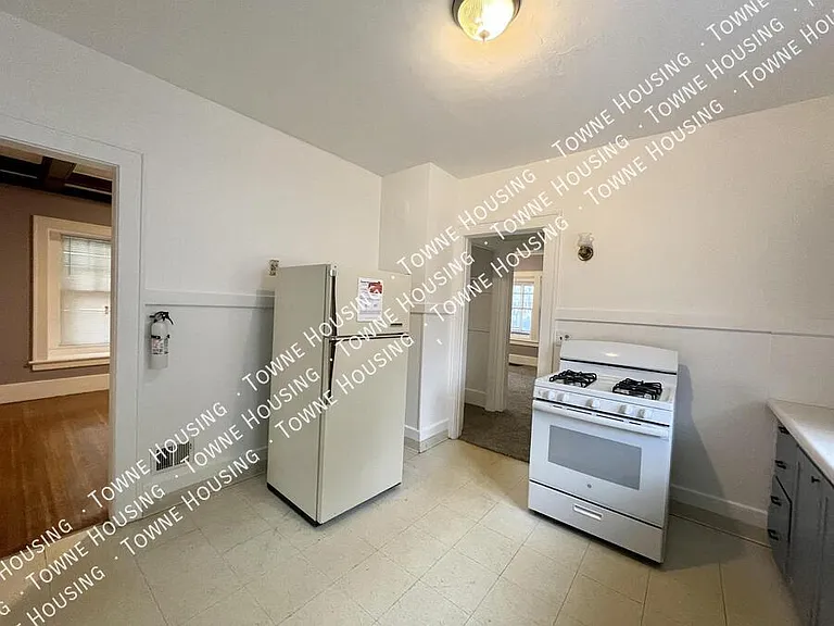 640 Magee Ave #1 — Photo 10