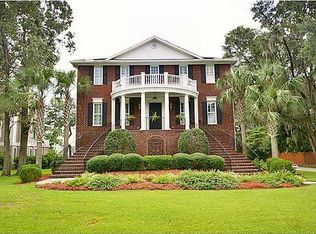 1013 Bakers Landing Dr, North Charleston, SC 29418