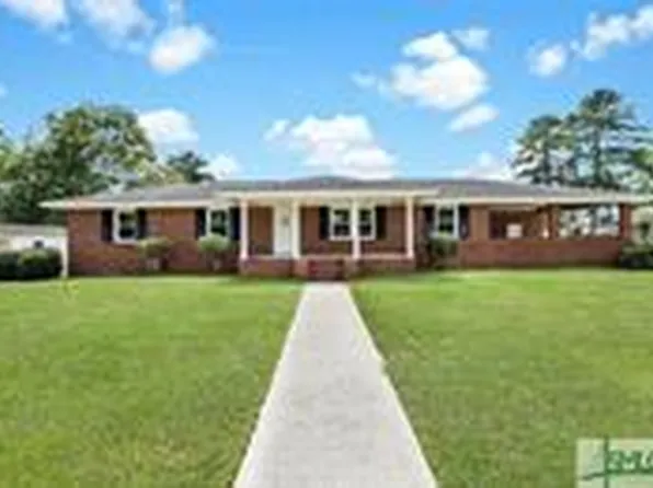 110 N Claxton Ave, Claxton, GA 30417