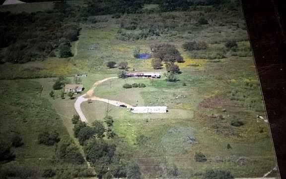5th image of 195 Hill County Road 1413 W